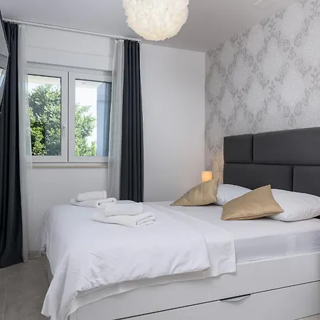 Apartment Relax Trogir